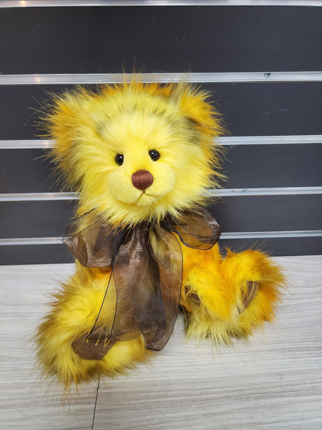 The lovely yellow Charlie Bear Cuddlesworth